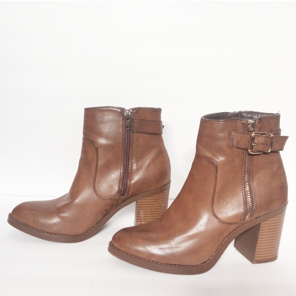 Atmosphere Side Zip Ankle Boot - Picture 10 of 10